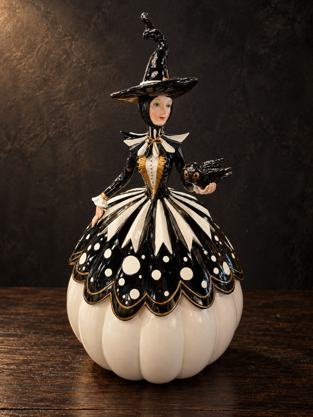 L’Oiseau Nocturne LED Witch