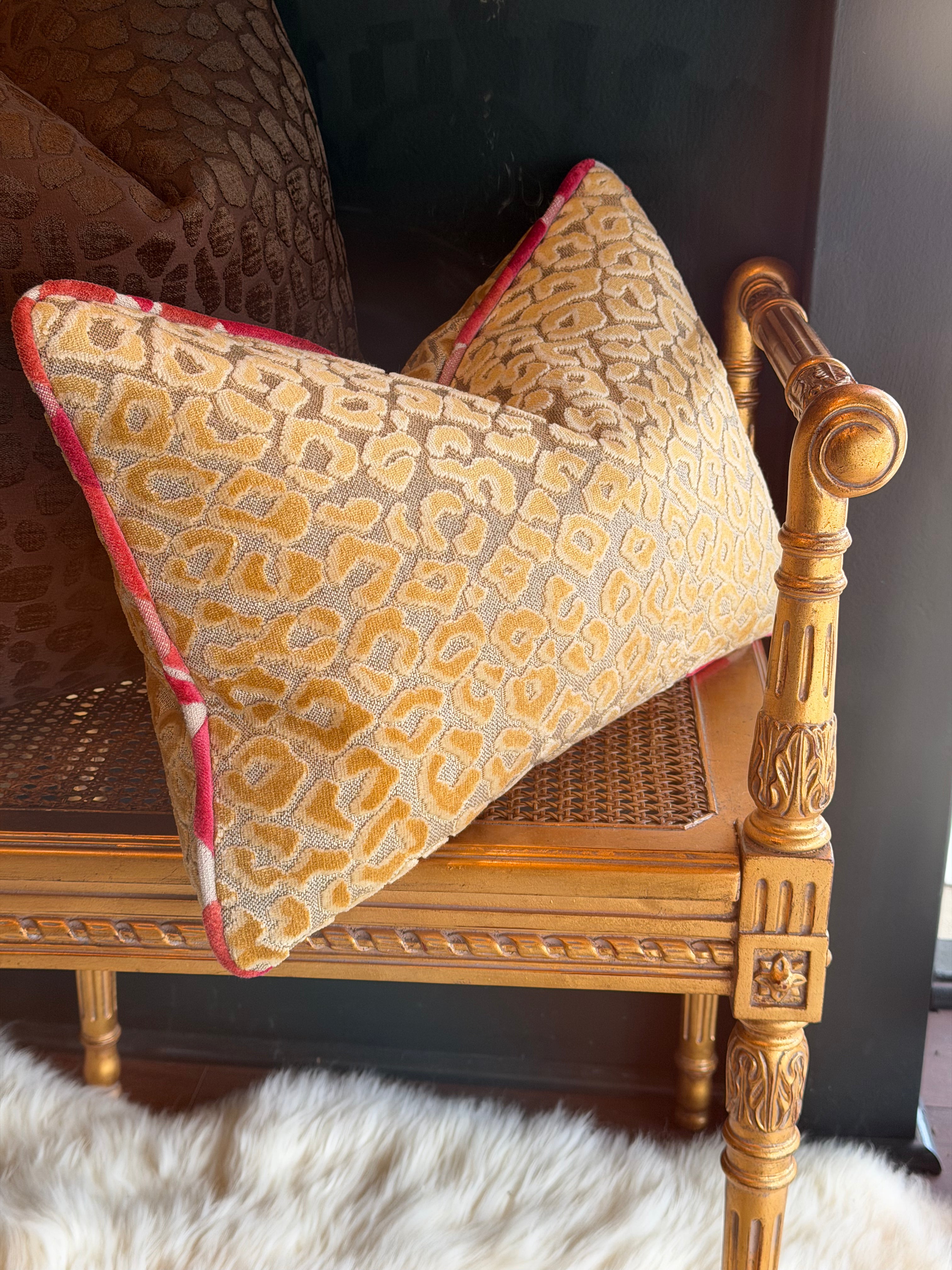 Solène Golden Leopard Lumbar Pillow